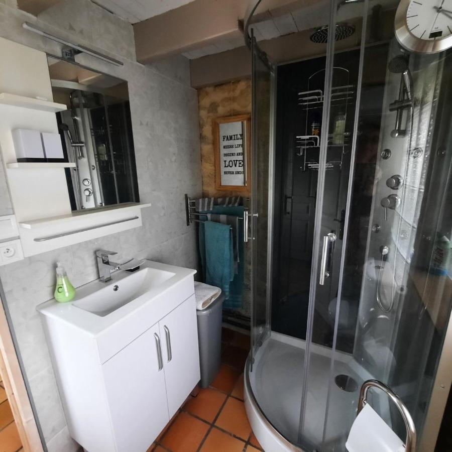 Aux Portes Du Chateau Cottage Intimiste Et Cosy A L'Abri Des Regards Propice A La Detente Rinxent 외부 사진